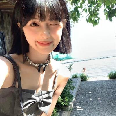 艳阳光
